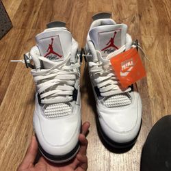 Jordan 4