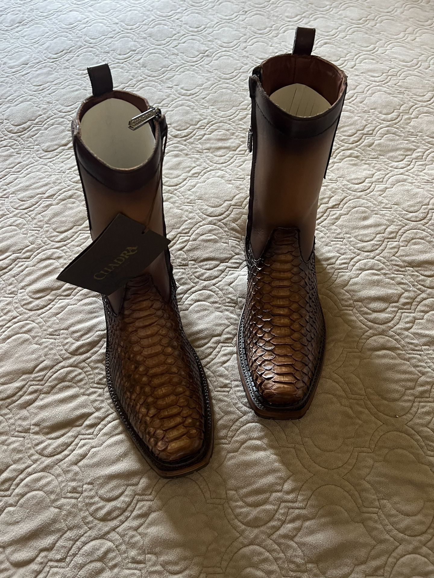 Cuadra Boots