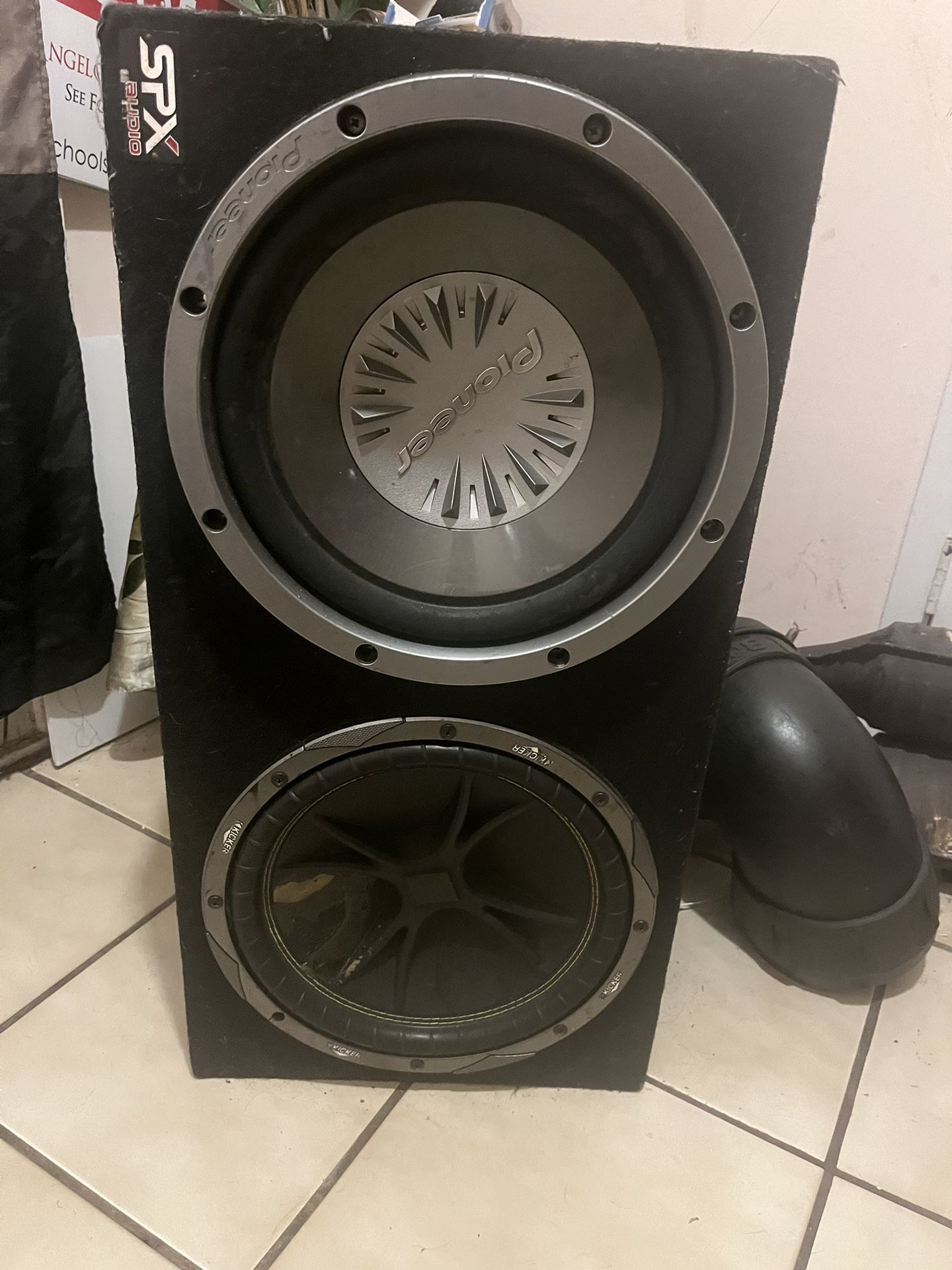 Subwoofer And Boss Car Speakers For Sell