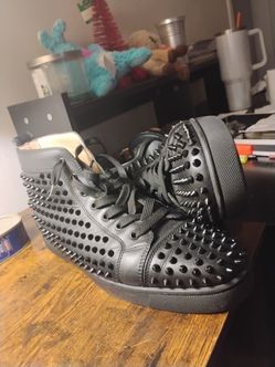 Spike Christian  louboutin