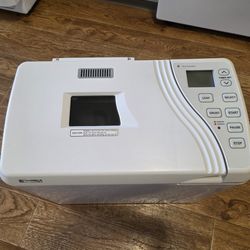 "Kernmore" Automatic Bread Maker.