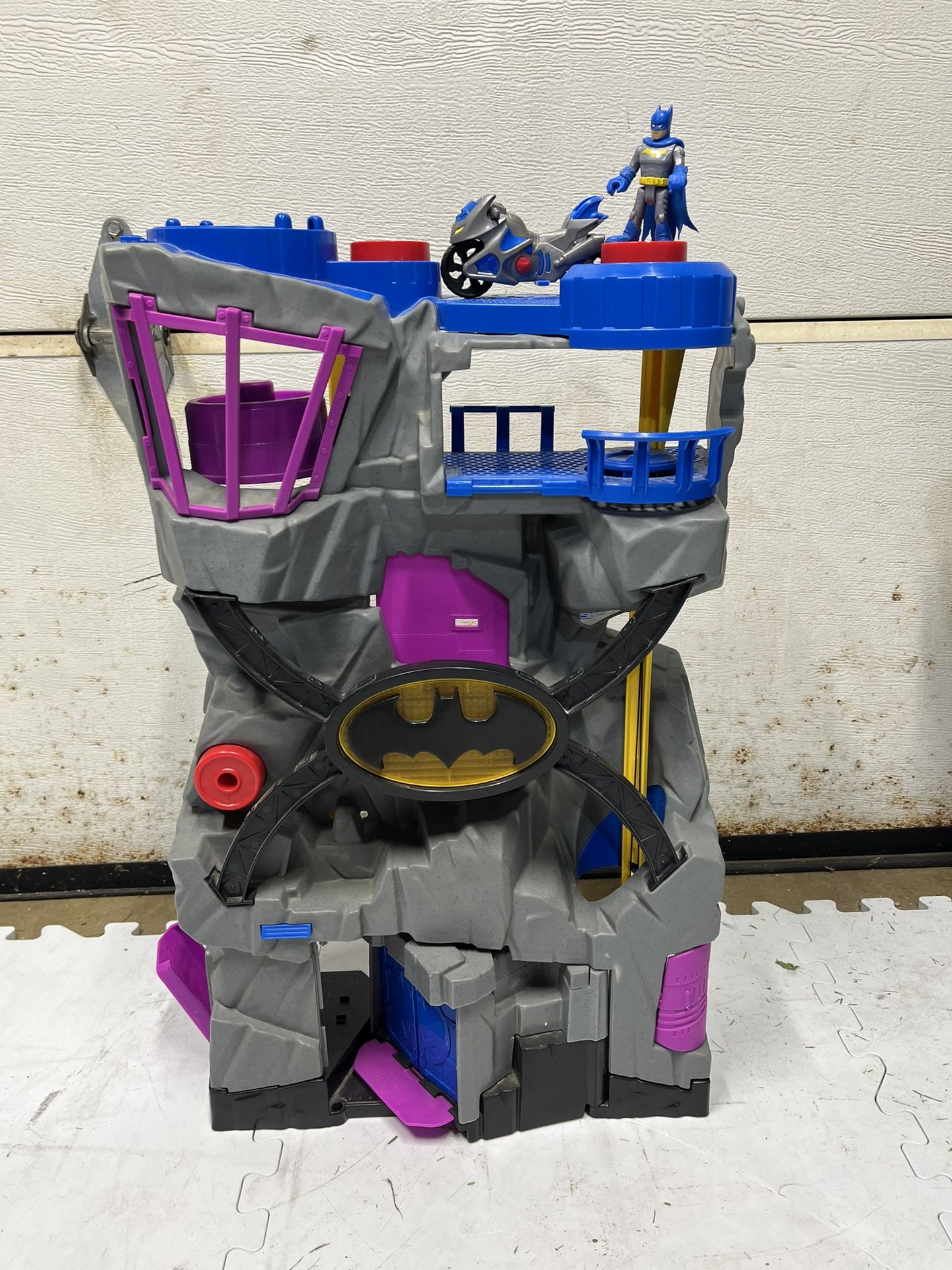 Vintage 2015 Mattel Imagines DC Batman Batcave Playset