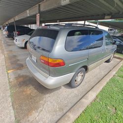 1998Toyota Sienna
