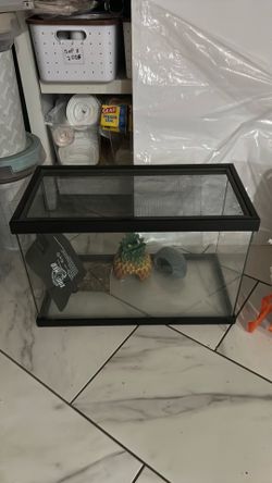 20x13 enclosure