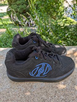Working Boys Heelys Shoes Size 5 and 6 | Used | Wheels, Covers, and Key Included