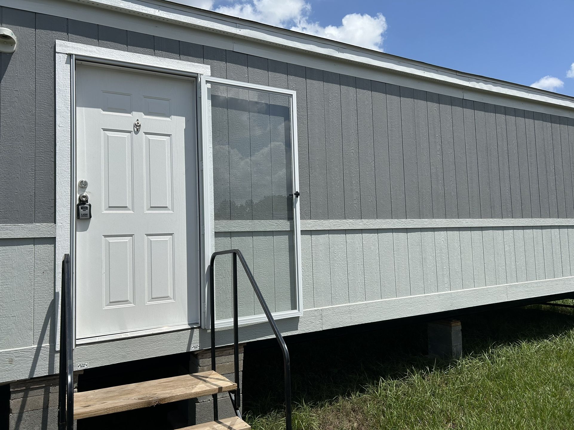 2025 Single Wide!!! Never Lived In