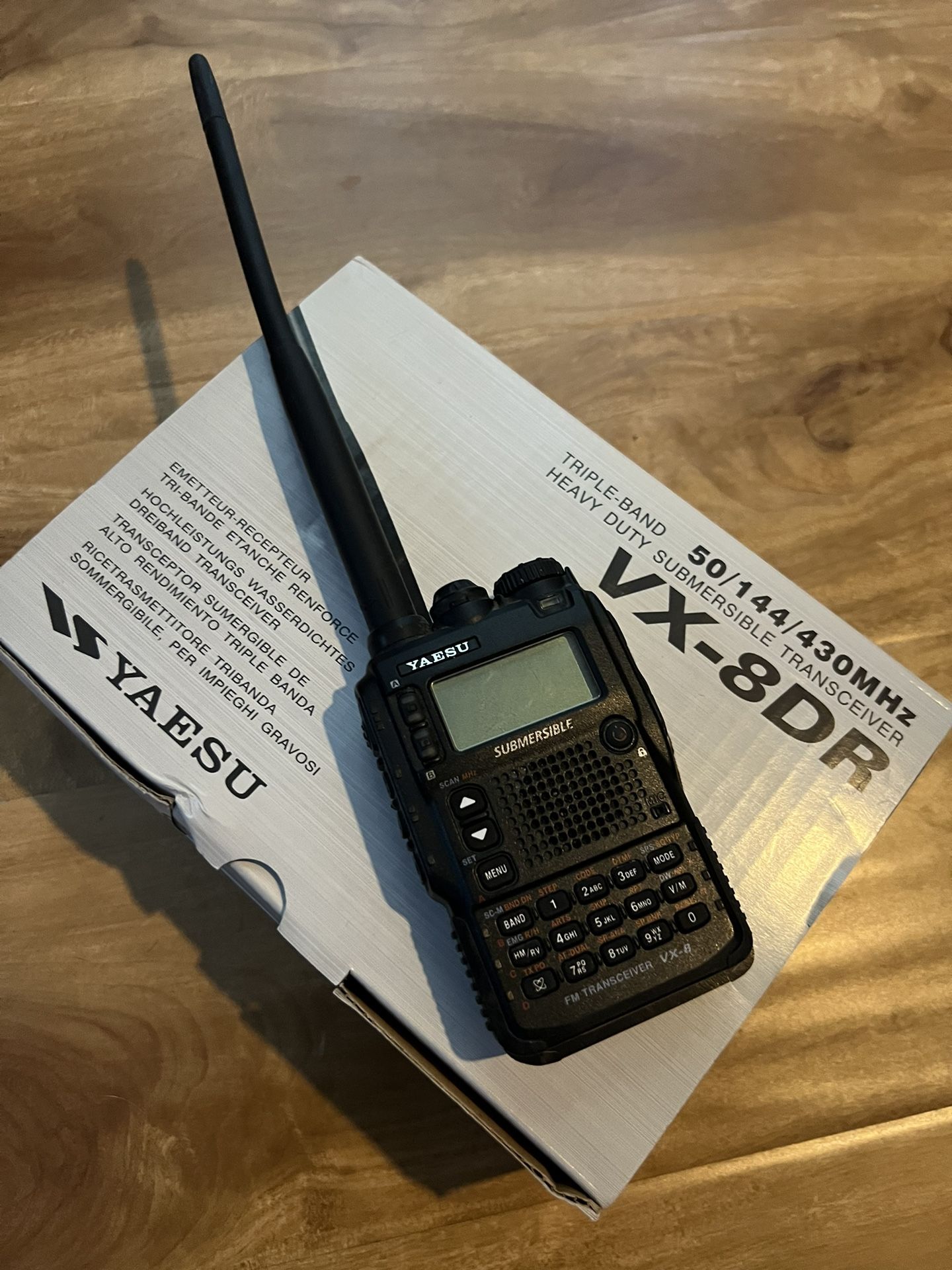 YAESU VX-8DR TRANSCEIVER