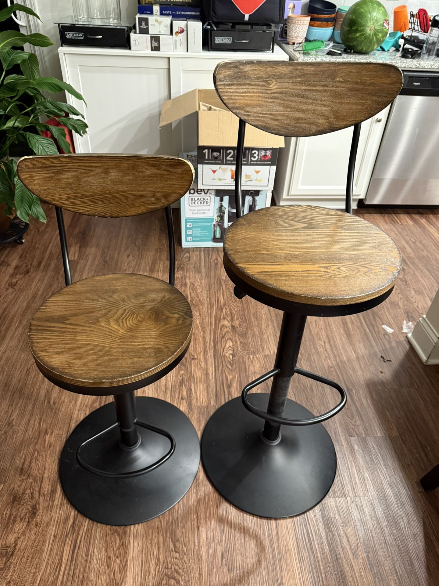 Adjustable Height Bar Stools