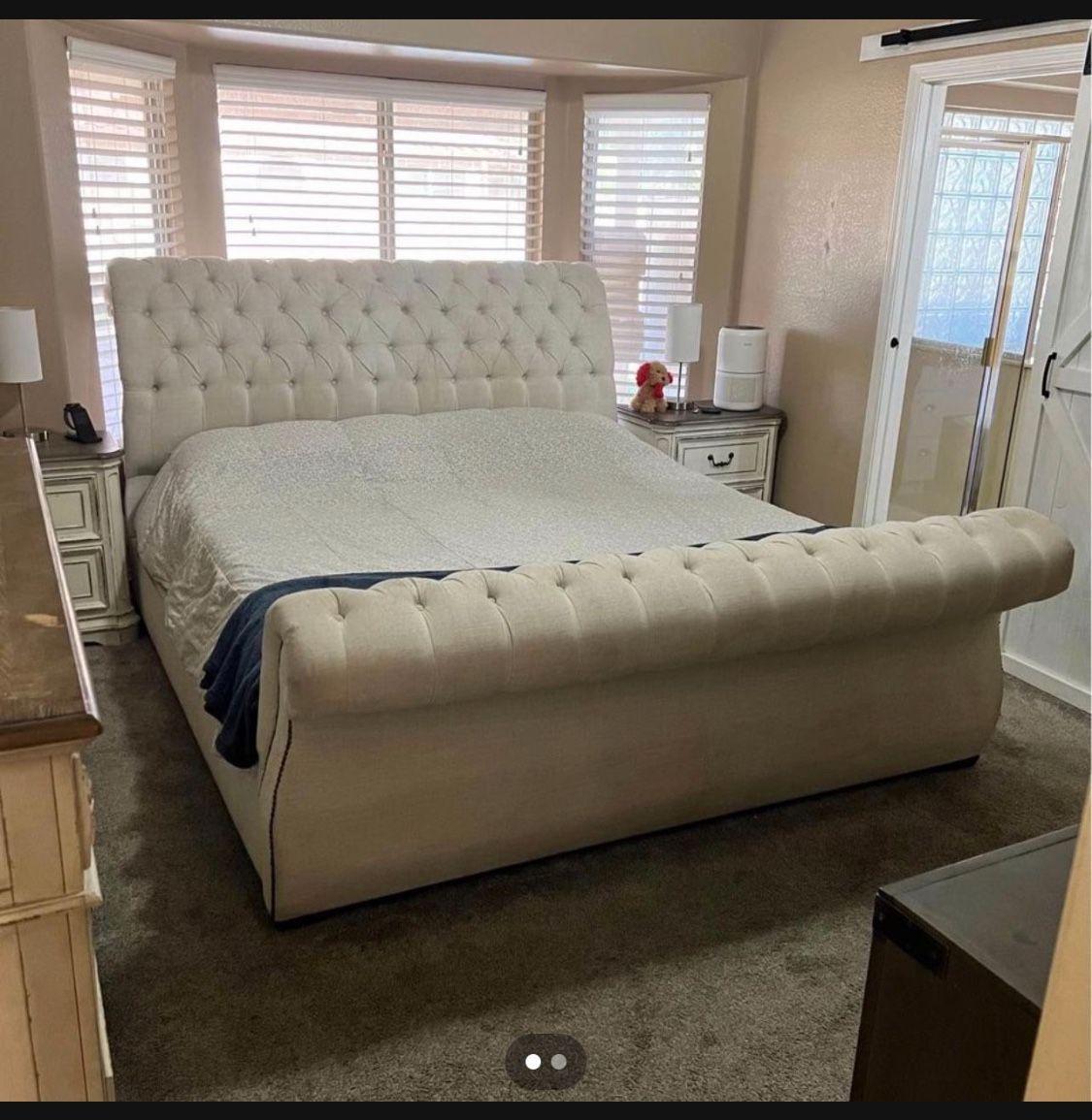 King Size Bed 