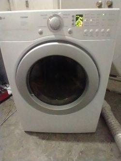 LG gas dryer super capacity refurbished works great can deliver install and Haul hablo español