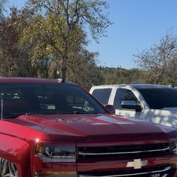 2018 Chevy Silverado hood