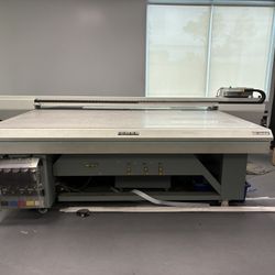 2010 FujiFilm Large Format Printer