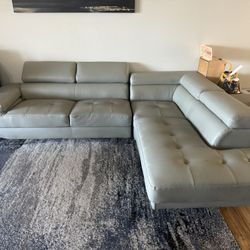 Sectional leather Sofa 