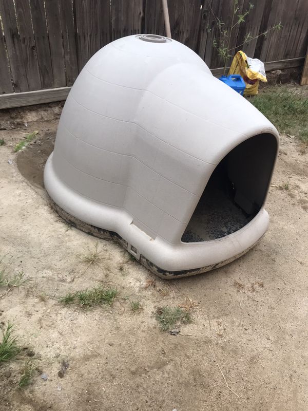 Igloo style dog house for Sale in Pumpkin Center, CA OfferUp