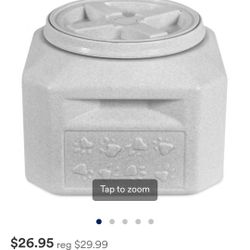 Small Pet Food Storage