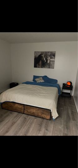 Queen bed