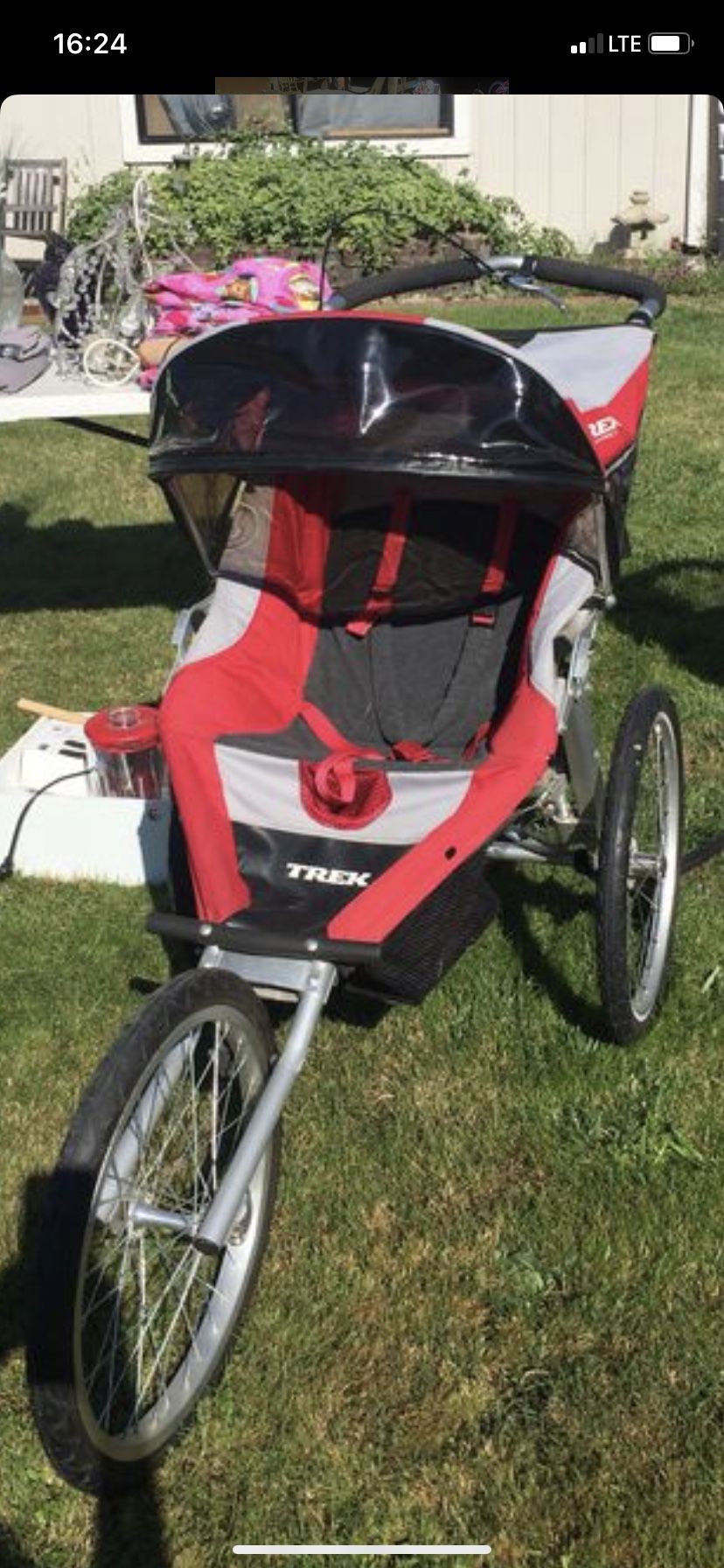 Trek Dash Pro jogging stroller