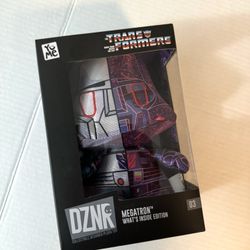 DZNR The Transformers Megatron, Yume, Whats Inside Edition 3. New In Box. 