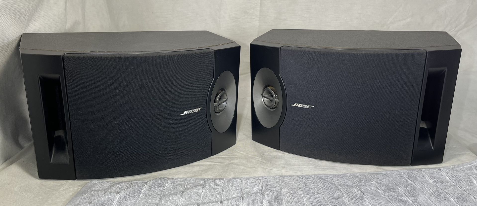 Pair 2x BOSE Direct Reflecting Bookshelf LoudSpeakers Speakers 201 V Rap Music Bass Stereo Home Theater Movie Cinema Audio FULL RANGE Black 10-120W