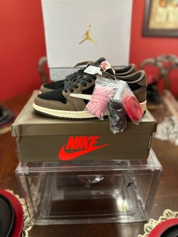 Air Jordan x Travis Scott Mocha Low