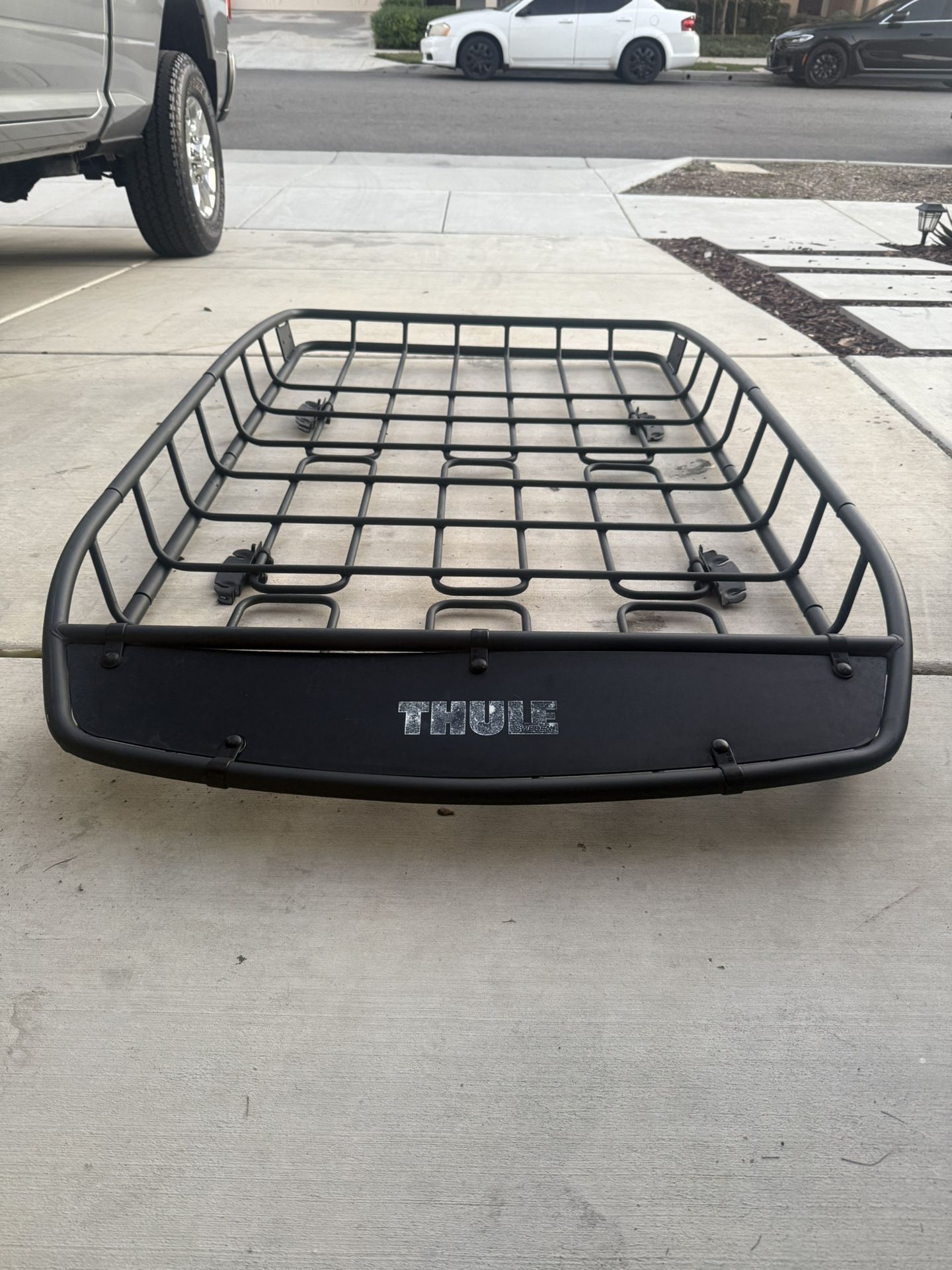 Thule Roof Rack Cargo Basket With Extension