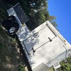 Camper / Trailer / Toy Hauler