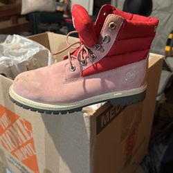 Pink Boot Timberlands 650