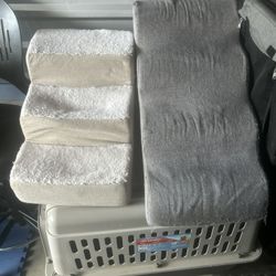 Set of 2 Pet Gear Step-N-Store Pet Stairs