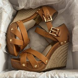 Michael Kors Somerly Wedge Sz 8