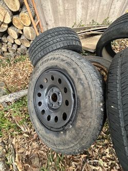 FULL TREAD TIRES AND RIMS(GOOD CONDITION💯)