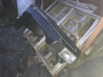 Dodge Ram fender $20 without headlight $30 with headlight