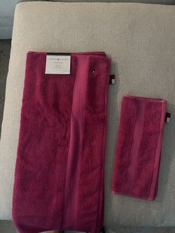Tommy Hilfiger Towels