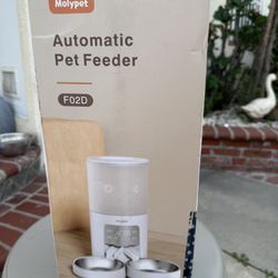 Automatic Pet Feeder 