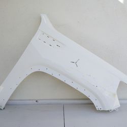 2019 2020 2021 2022 2023 2024 GMC SIERRA 1500 RIGHT FENDER