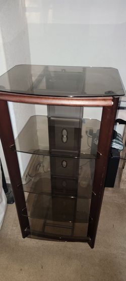 5 Layer Shelf (2 Available)