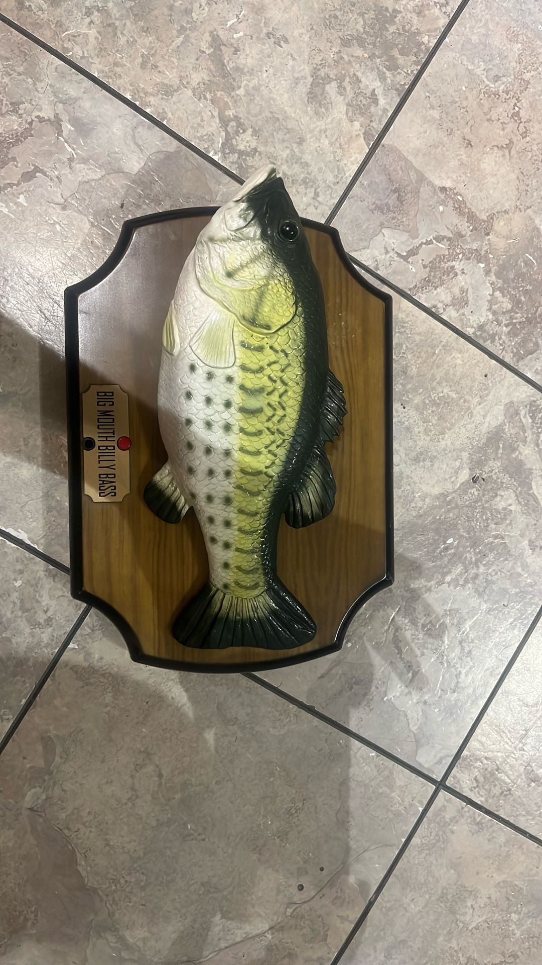 Big Mouth Billy Bass/ The Singing Fish