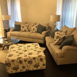 Beige/Tan Couch 