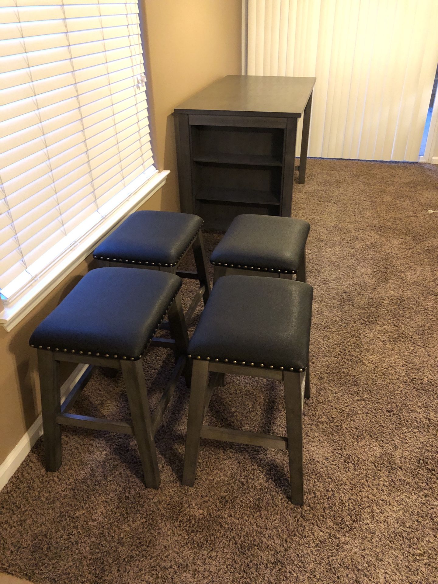 Dinning table set