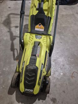 Electric lawn mower