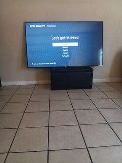 ONN 65"IN  SMART TV ROKU  TV