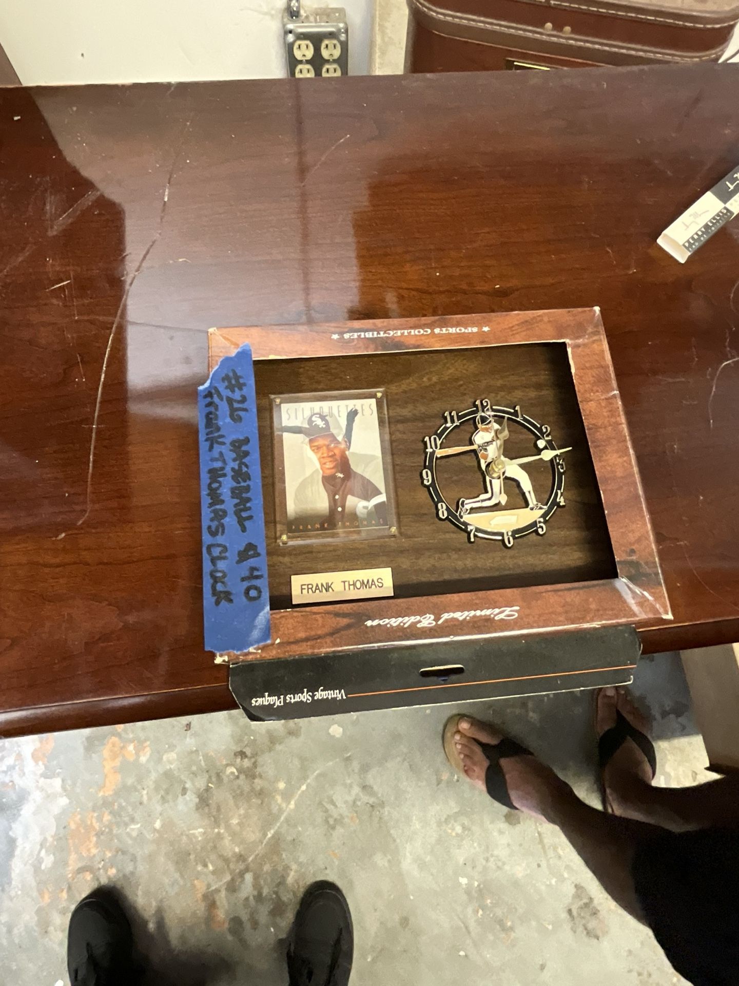 #40 Frank Thomas Clock