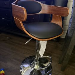 Style designer chairs
