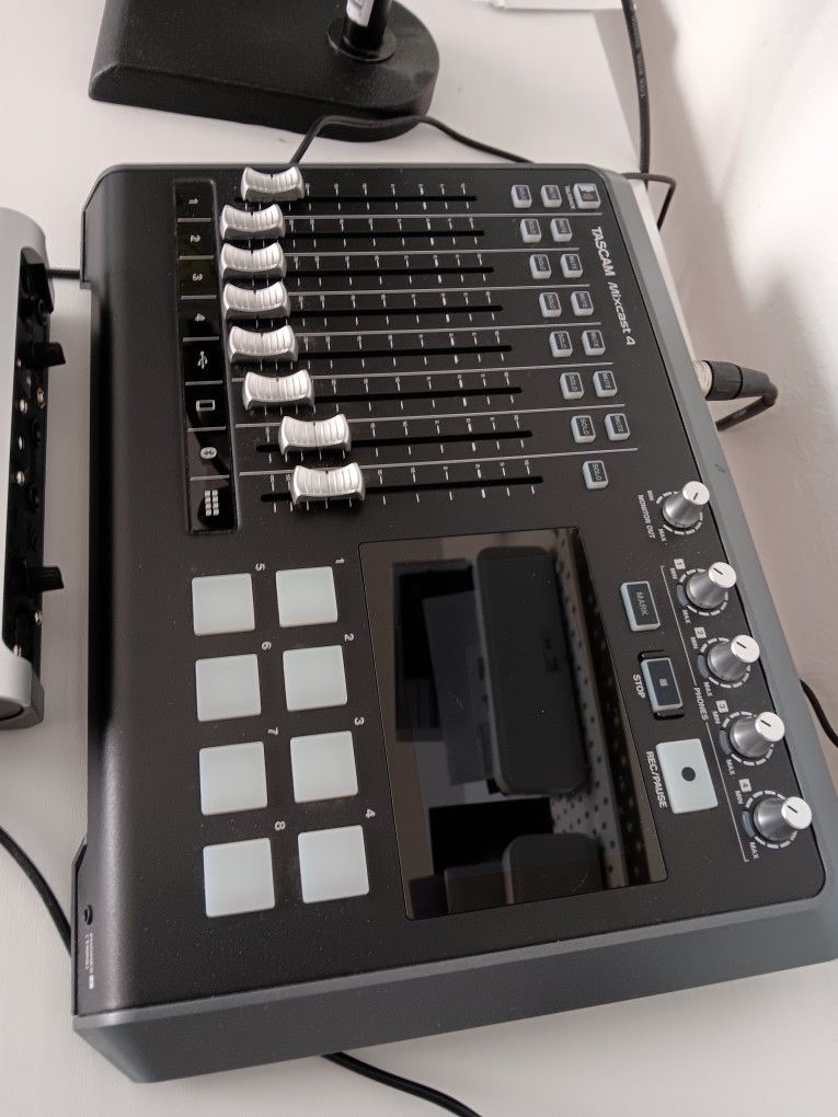 Podcast System, Microphone Musical instruments