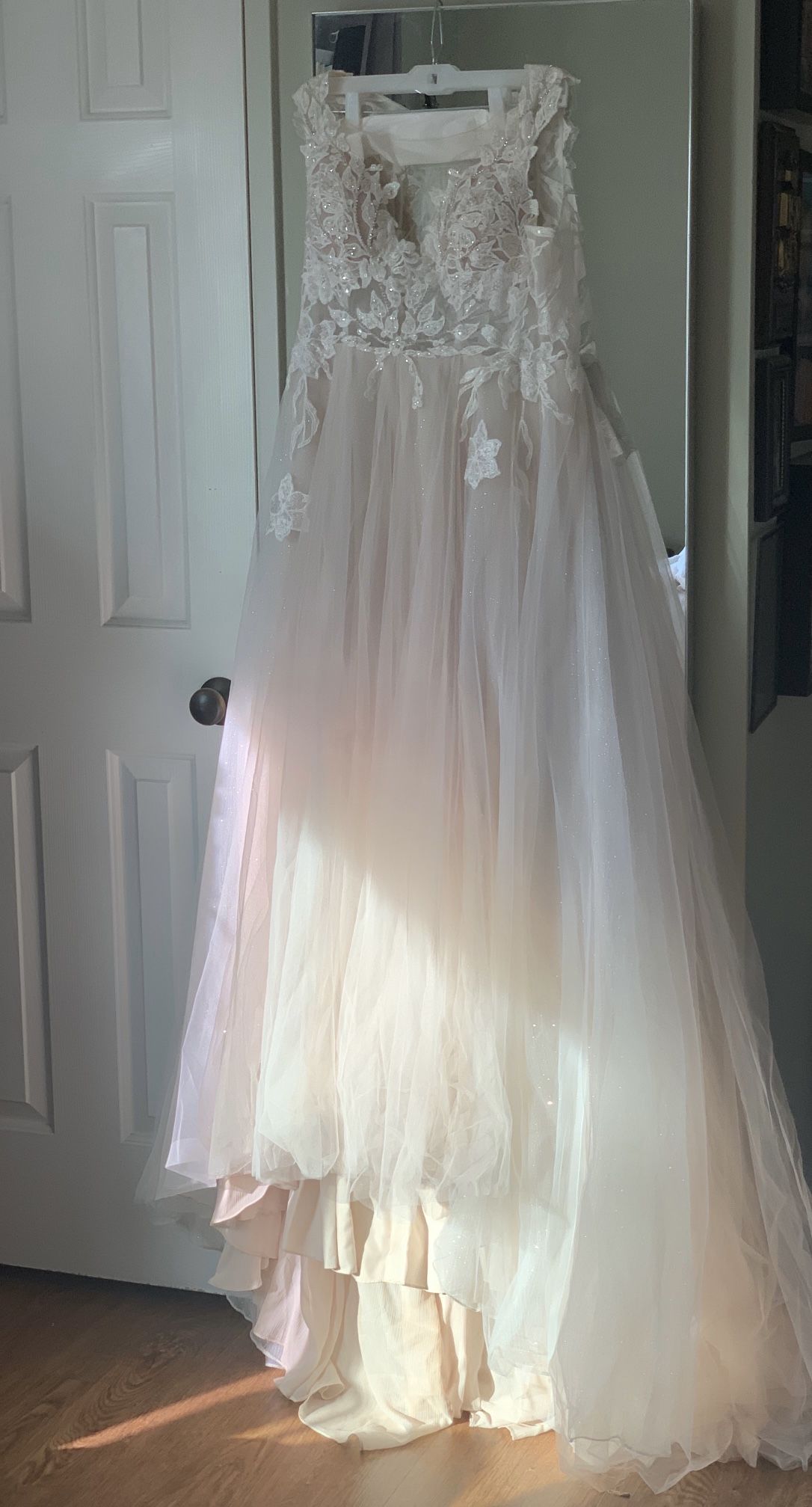 GALINA SIGNATURE Illusion Plunge Lace Appliqued Wedding Dress. MSRP $2,000  for Sale in La Mesa, CA - OfferUp
