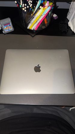 Apple 13.3inch MacBook Pro 2018