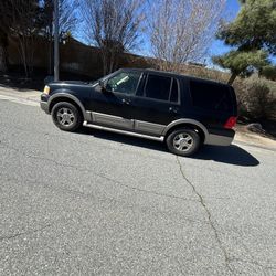 2004 Ford Expedition