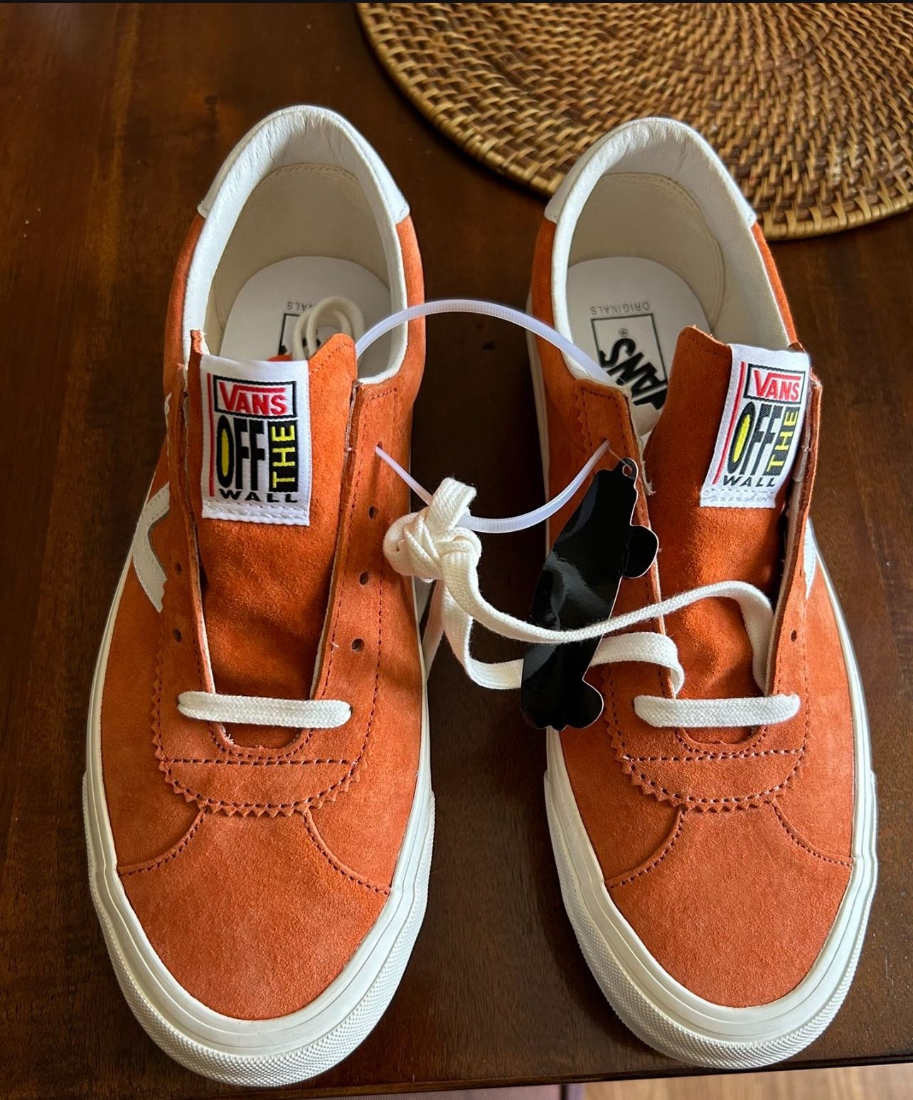 VANS
