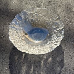 Round Glass Fruit Bowl 13” Wide 