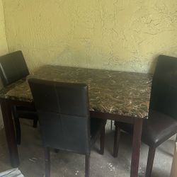 Dining Room Table And Chairs 