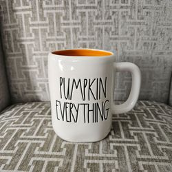 Rae Dunn PUMPKIN EVERYTHING Fall Halloween Mug Orange Interior NWOT